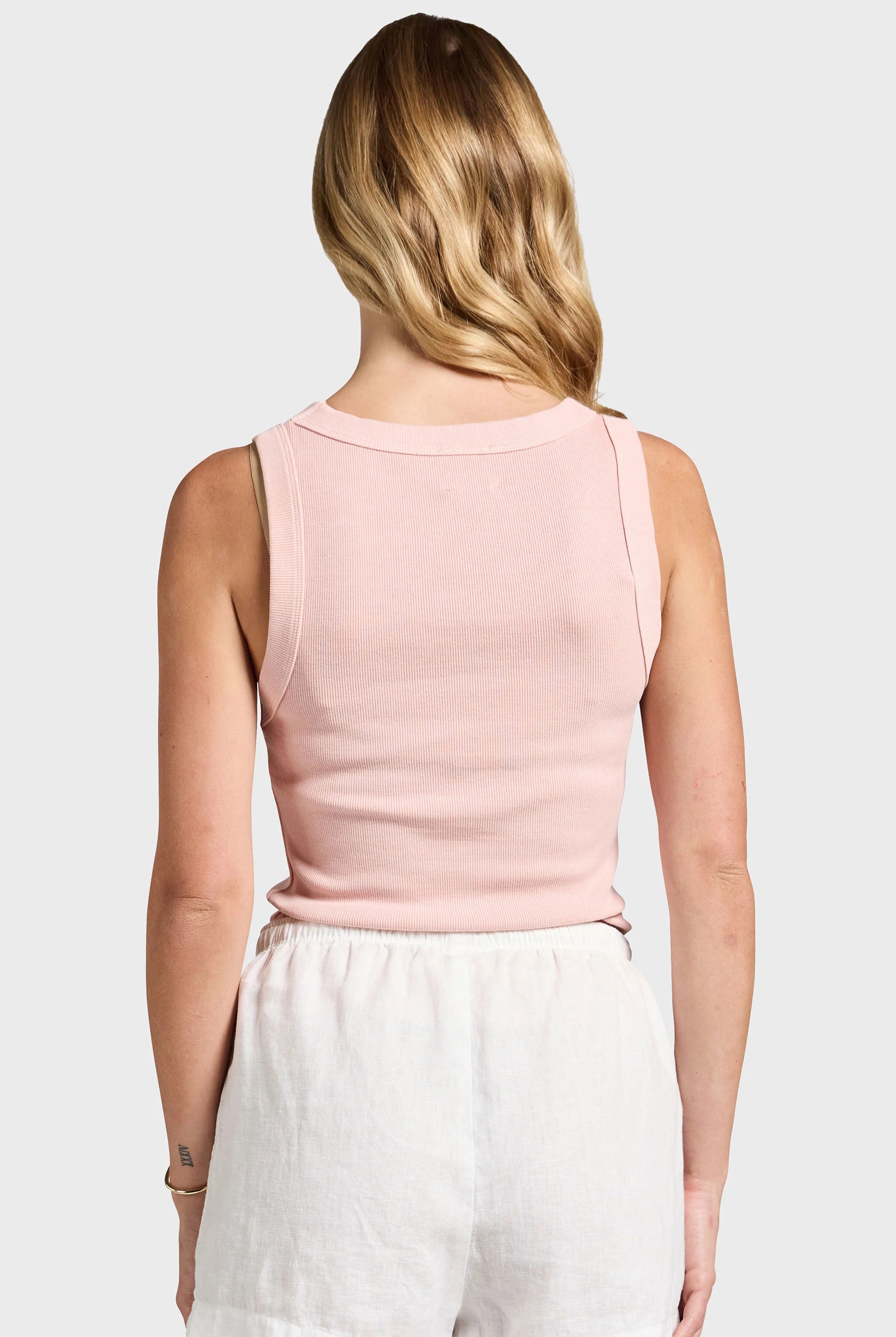 Essential Rib Tank