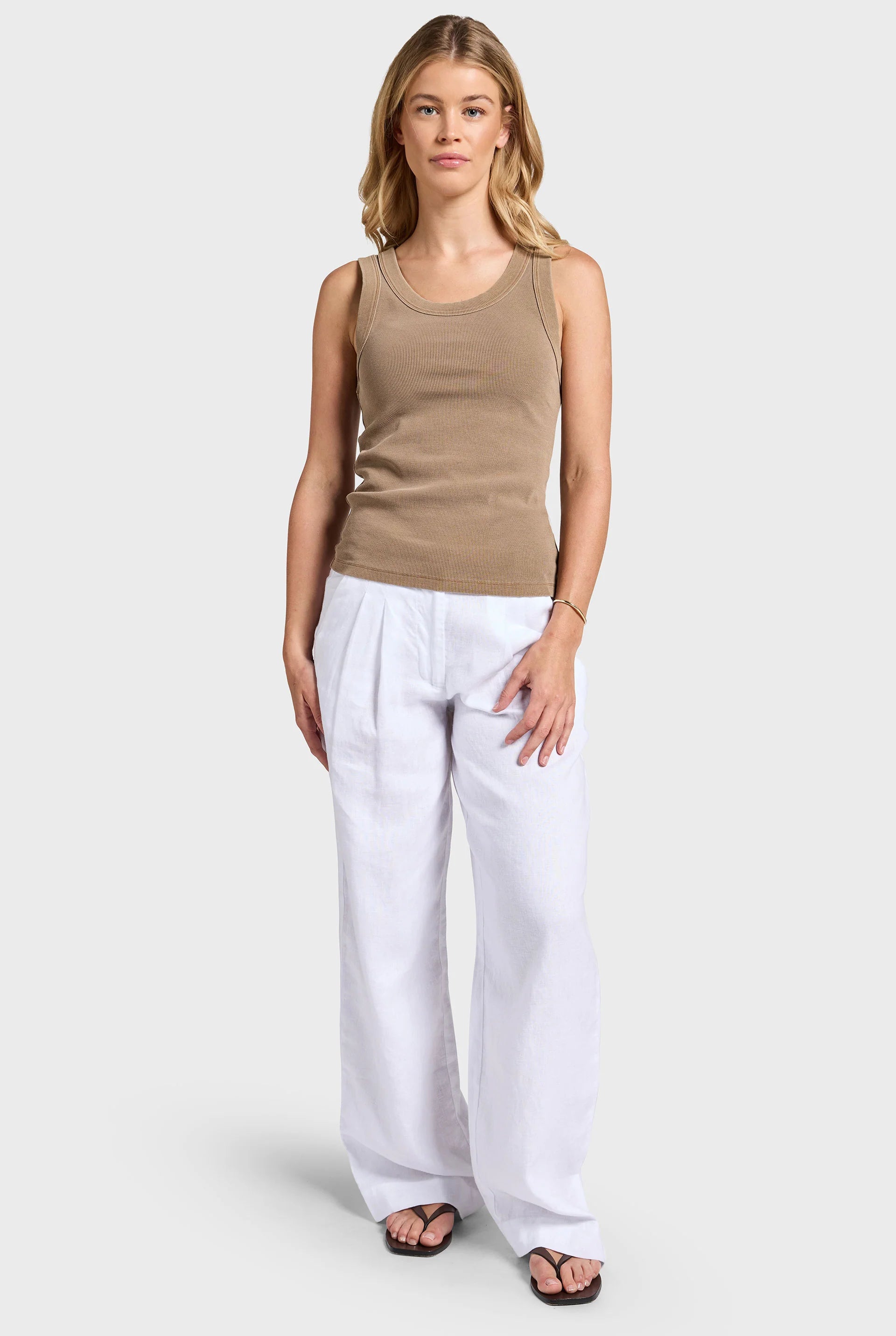 Essential Rib Tank