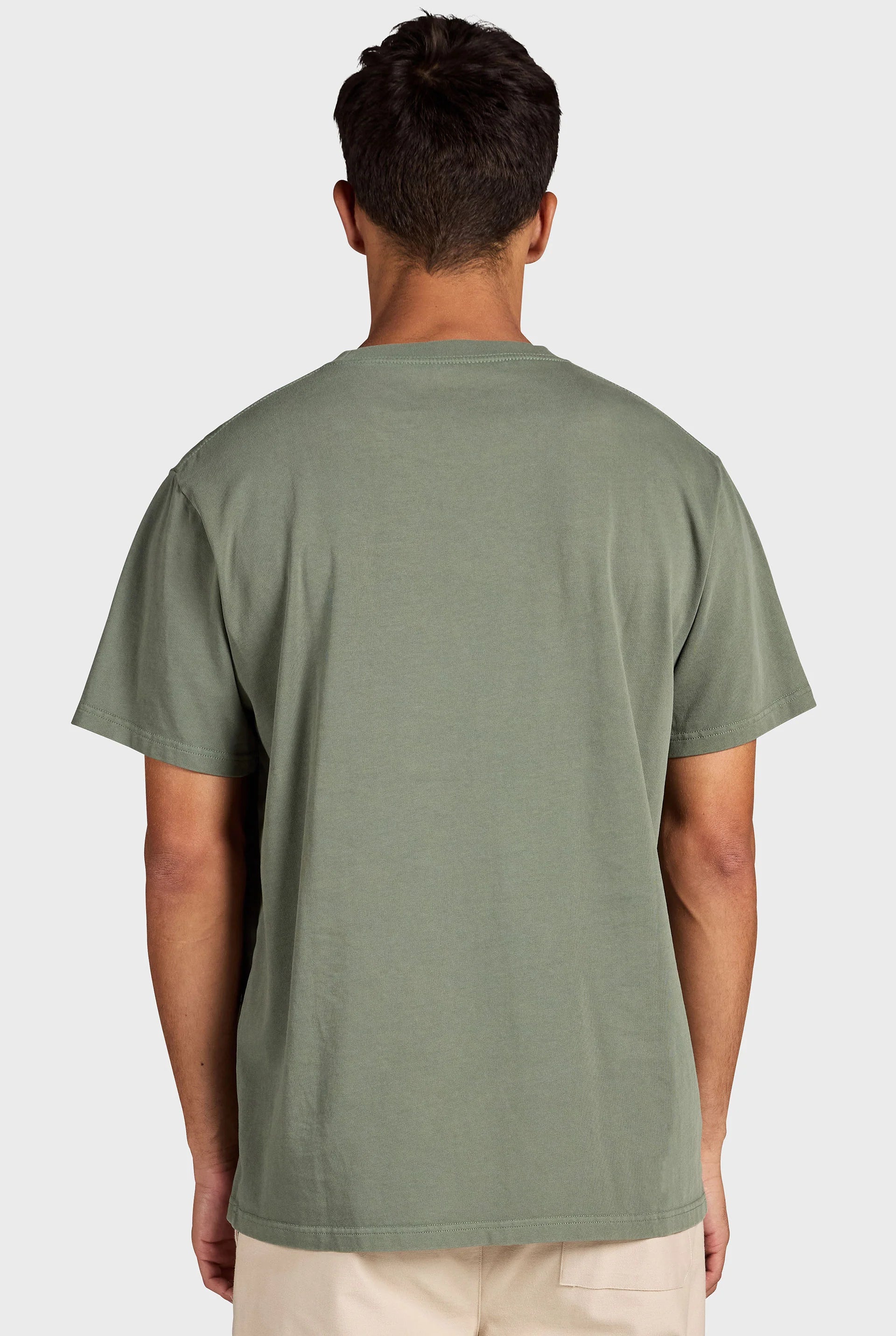 Roth Tee