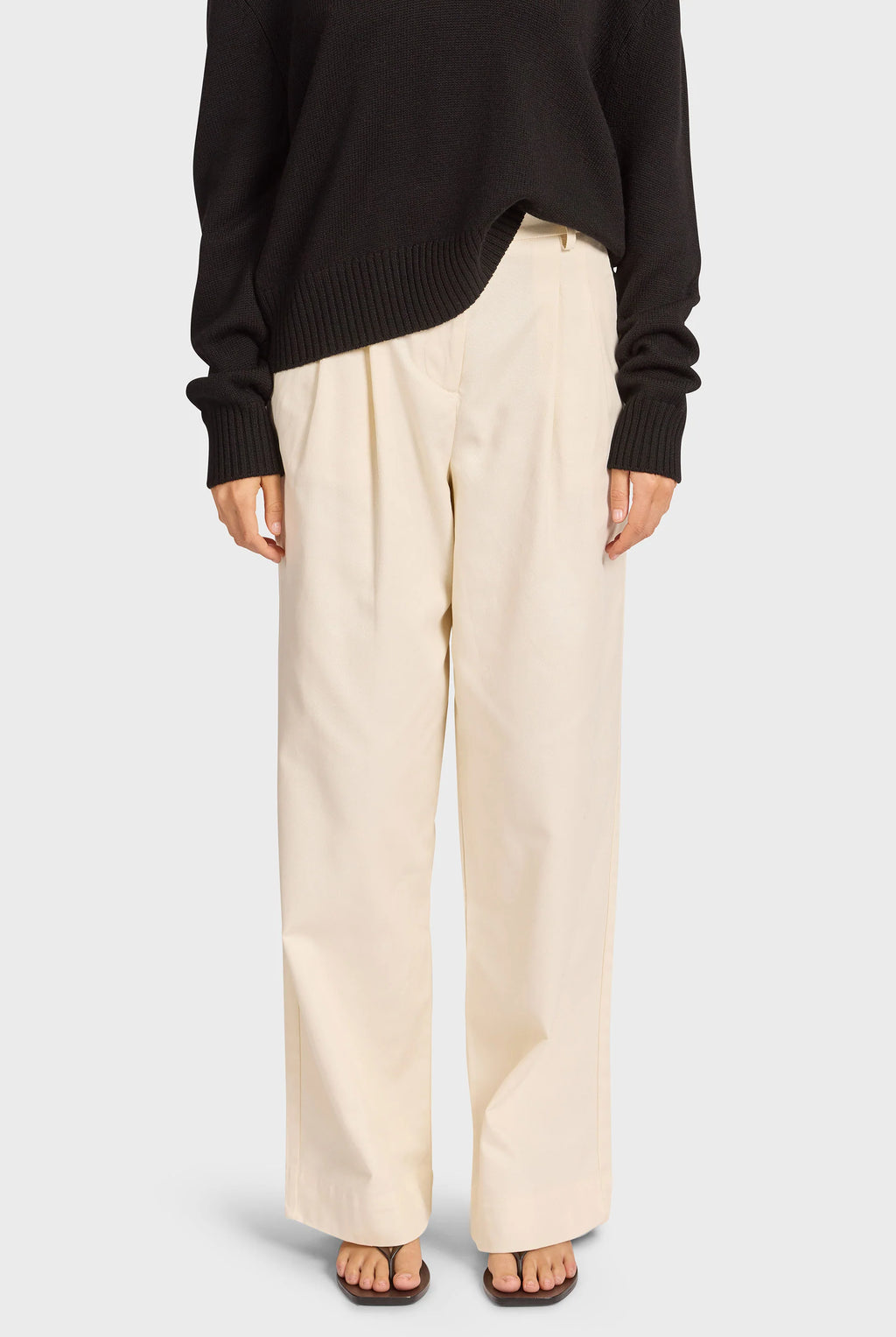 Monroe Pleated Pant