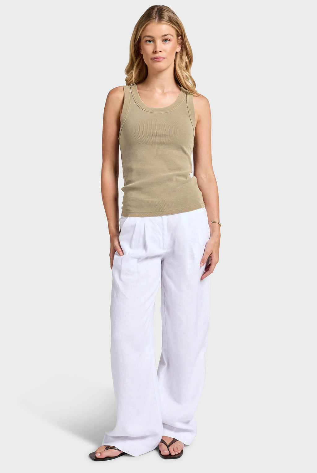 Essential Rib Tank