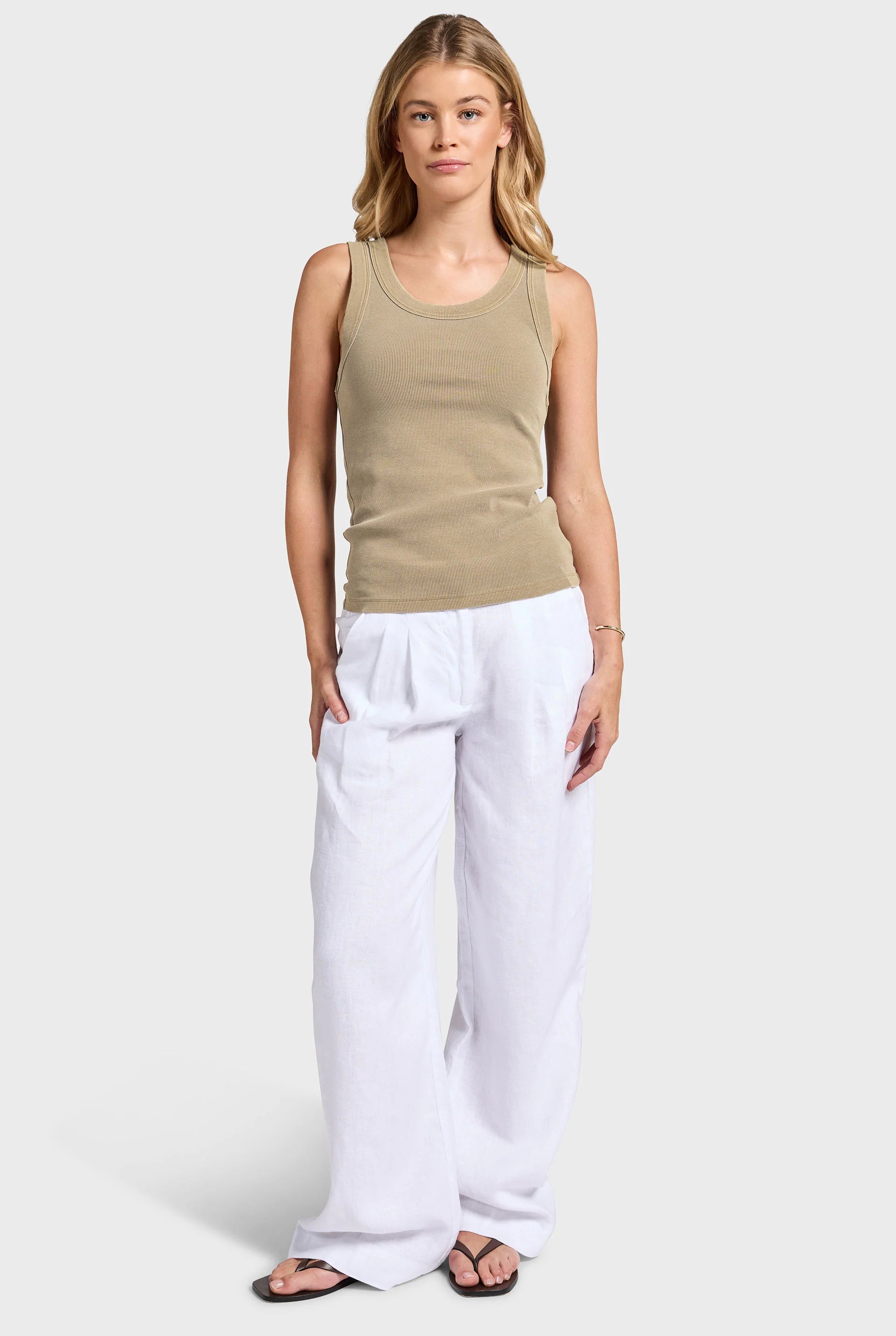 Essential Rib Tank