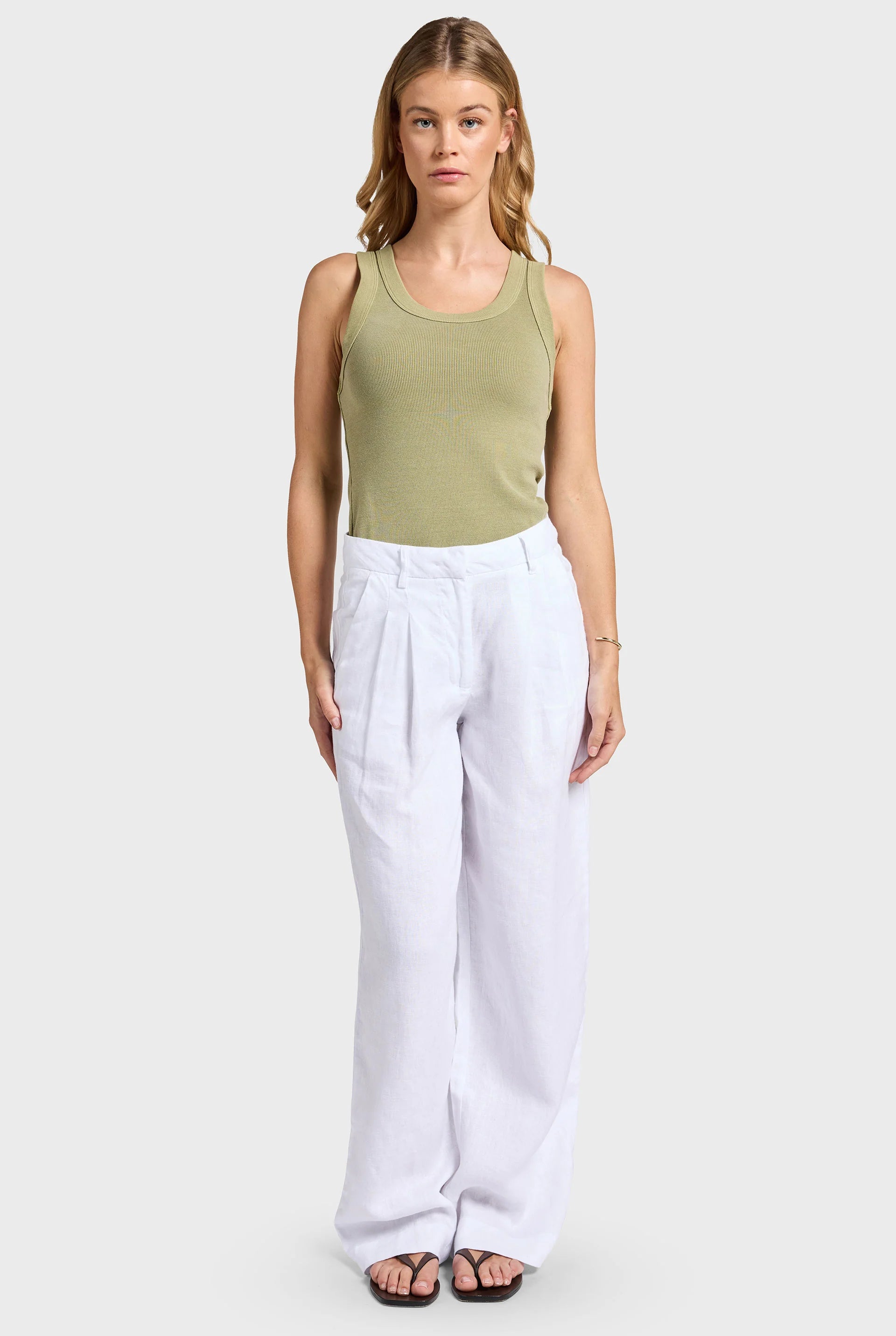 Essential Rib Tank