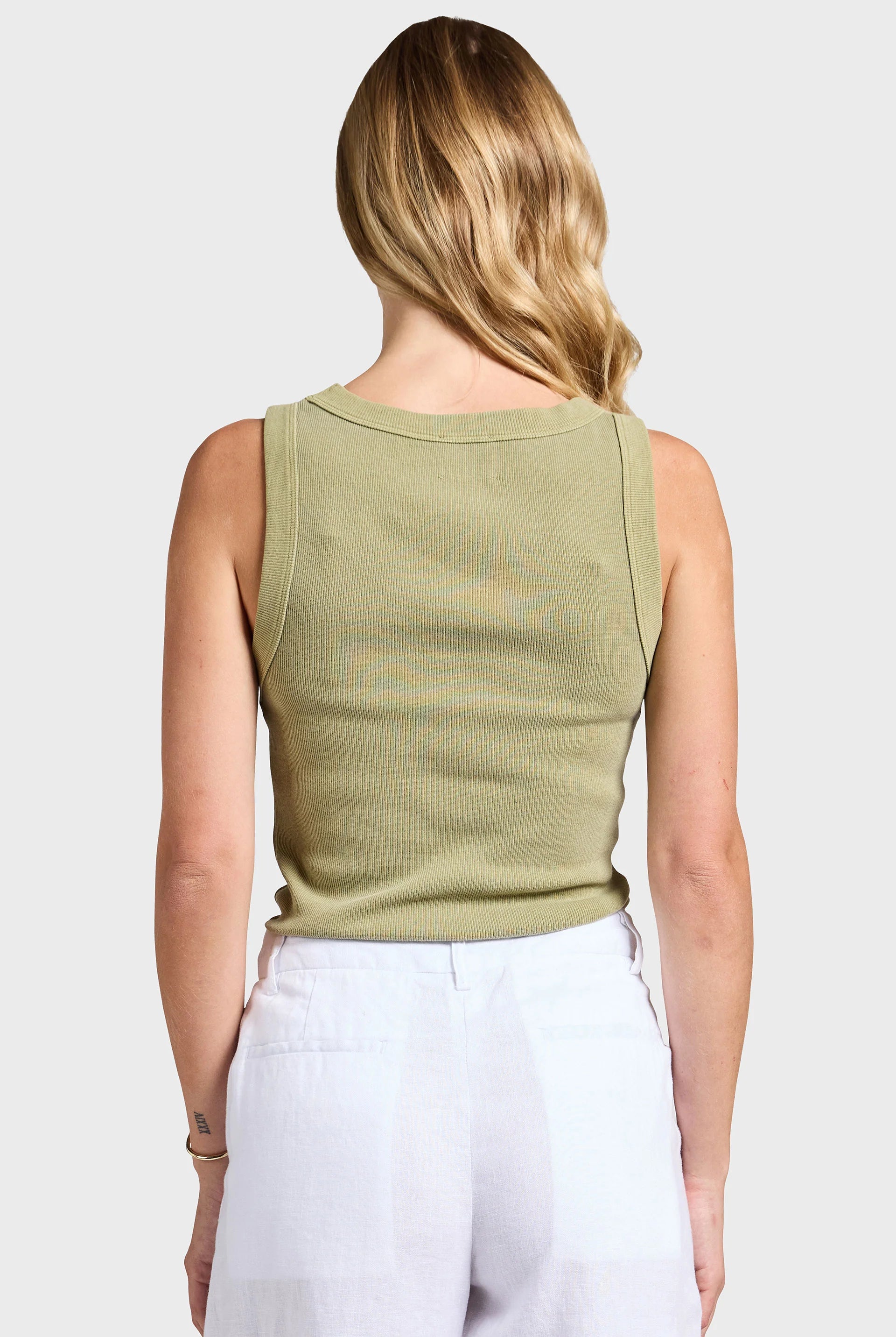 Essential Rib Tank