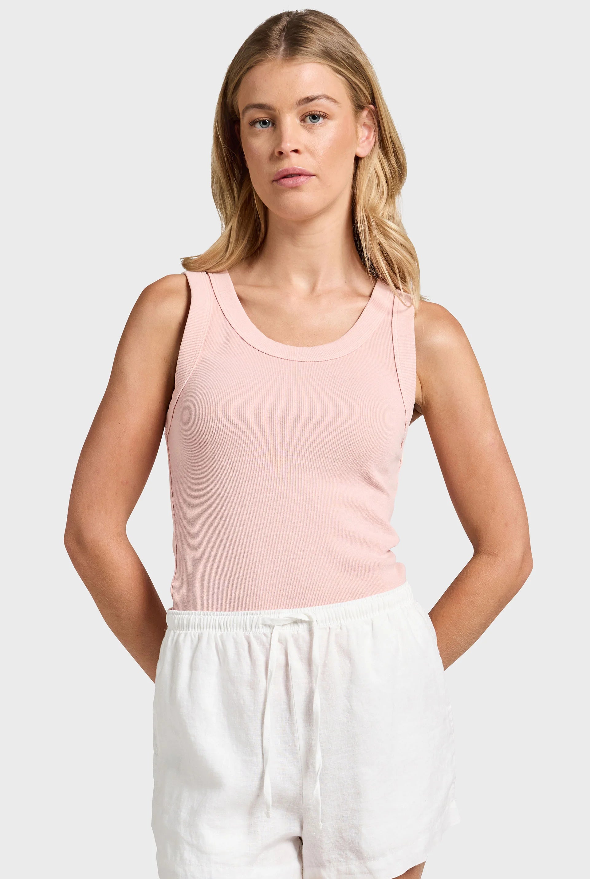 Essential Rib Tank