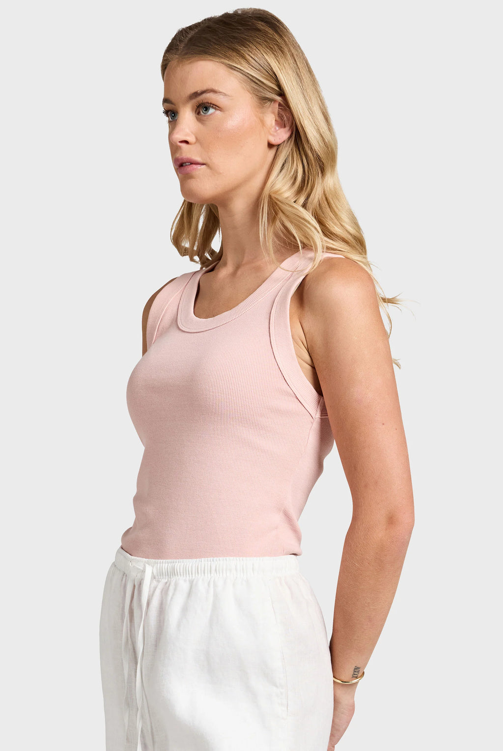 Essential Rib Tank